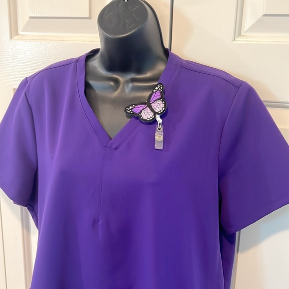 Fabletics Method Scrub Top in ultraviolet size XL - Picture 6 of 8